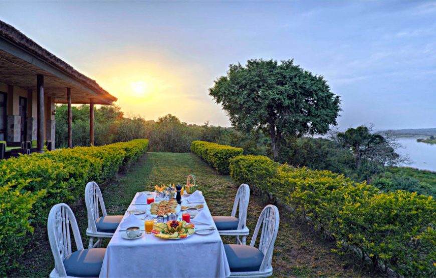 Paraa Safari Lodge